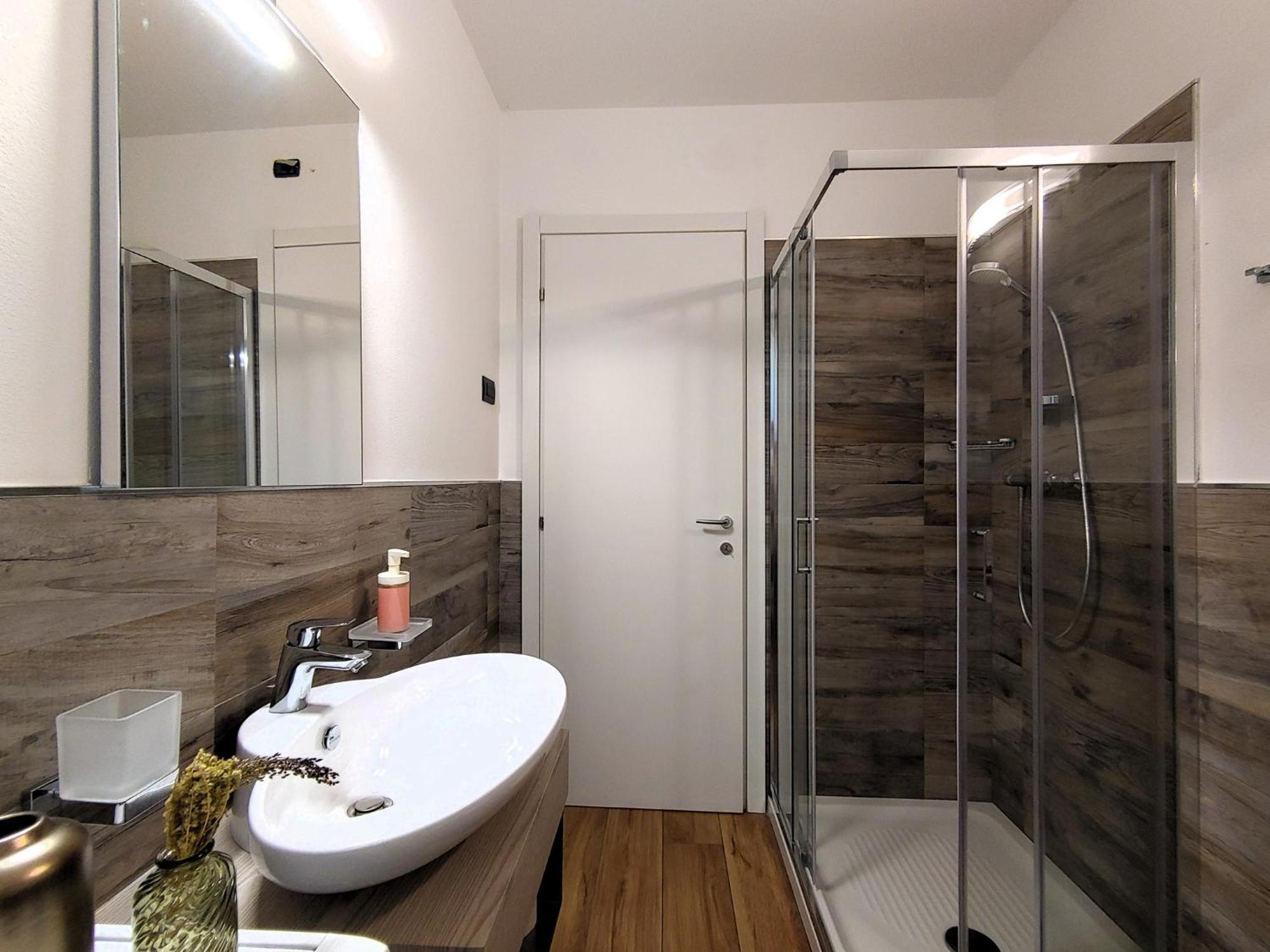 Dascio Vita See Ferienwohnung Mit Dachterrasse Екстериор снимка